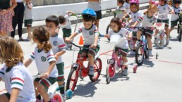 DAY OF THE BIKE IN RECEPTION 1